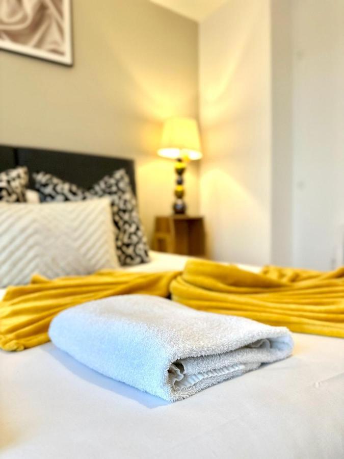 Koala & Tree - Modern 1 Bed Apartment For 4 Guests In The Heart Of Cambridge - Short Lets & Serviced Accommodation Экстерьер фото